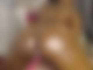 Queen-bree's Live Sex Cam Show