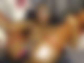 Queen-bree's Live Sex Cam Show