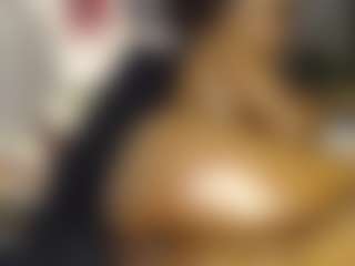 Queen-bree's Live Sex Cam Show