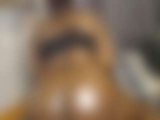 Queen-bree's Live Sex Cam Show