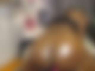 Queen-bree's Live Sex Cam Show