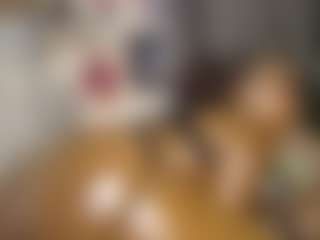 Live cam show with Queen-bree - Ebony on hrnylive.com