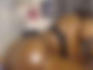 Queen-bree's Live Sex Cam Show