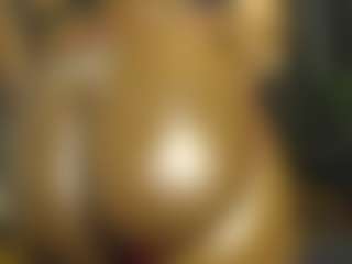 Live cam show with Queen-bree - Spank Black on nudelive.tv