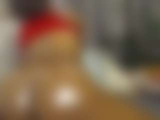 Live cam show with Queen-bree - Tease Black on sexylive.show
