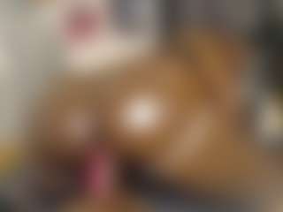 Queen-bree's Live Sex Cam Show