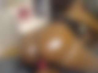 Queen-bree's Live Sex Cam Show