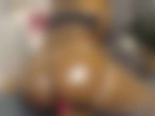 Queen-bree's Live Sex Cam Show