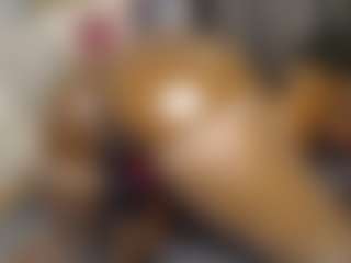 Queen-bree's Live Sex Cam Show
