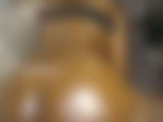 Queen-bree's Live Sex Cam Show