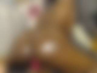 Queen-bree's Live Sex Cam Show