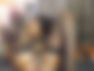 Queen-bree's Live Sex Cam Show