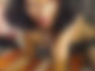 Queen-bree's Live Sex Cam Show