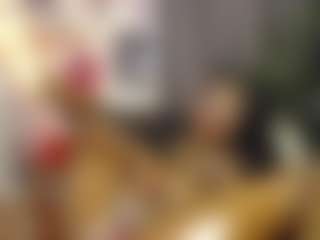 Queen-bree's Live Sex Cam Show