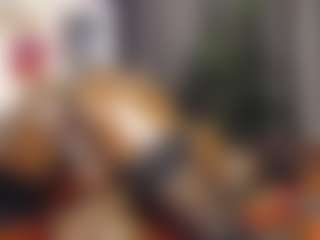 Queen-bree's Live Sex Cam Show