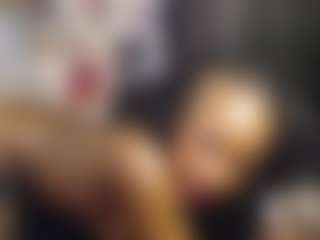 Queen-bree's Live Sex Cam Show