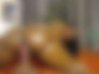 Queen-bree's Live Sex Cam Show
