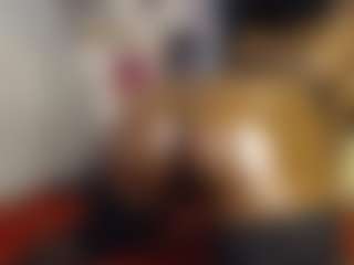 Queen-bree's Live Sex Cam Show
