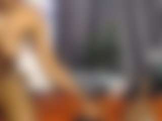 Queen-bree's Live Sex Cam Show