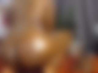 Queen-bree's Live Sex Cam Show