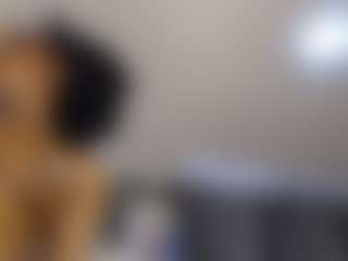 Queen-bree's Live Sex Cam Show