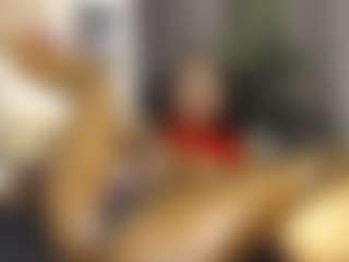 Live cam show with Queen-bree - Squirt Toys on Milfs Live