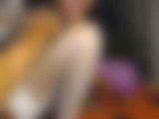 Queen-bree's Live Sex Cam Show