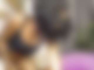 Live cam show with Queen-bree - Morena on Cam Slut