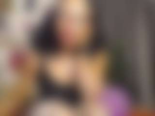 Queen-bree's Live Sex Cam Show