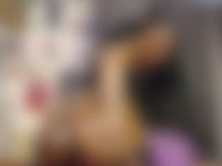 Queen-bree's Live Sex Cam Show