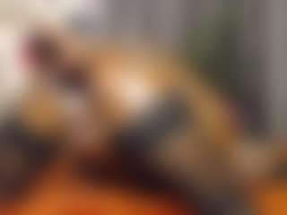 Queen-bree's Live Sex Cam Show