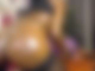 Live cam show with Queen-bree - Blowjob Lovense on Camsoda