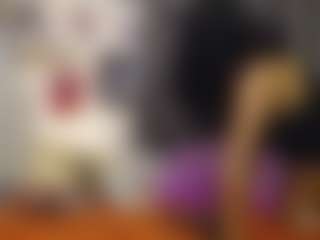 Queen-bree's Live Sex Cam Show