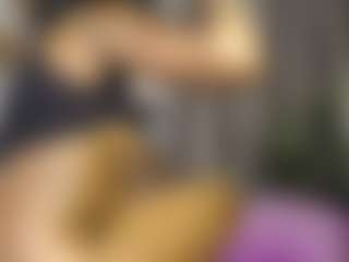 Queen-bree's Live Sex Cam Show