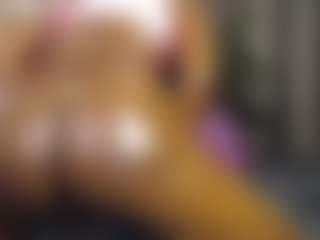Queen-bree's Live Sex Cam Show