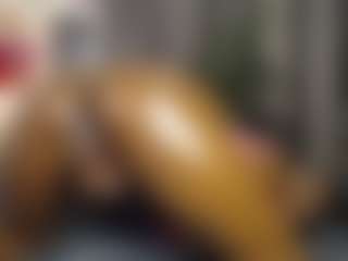 Queen-bree's Live Sex Cam Show
