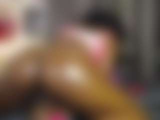 Queen-bree's Live Sex Cam Show