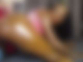 Live cam show with Queen-bree - Ebony Fetish on googirlz