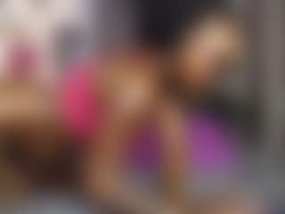 Queen-bree's Live Sex Cam Show