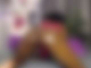 Queen-bree's Live Sex Cam Show