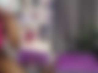 Queen-bree's Live Sex Cam Show