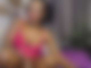 Queen-bree's Live Sex Cam Show