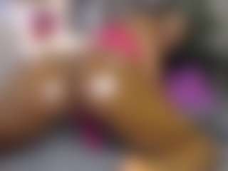 Queen-bree's Live Sex Cam Show