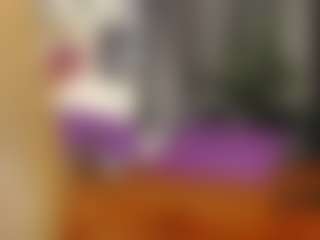 Queen-bree's Live Sex Cam Show