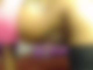 Queen-bree's Live Sex Cam Show