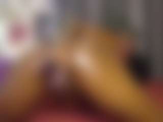 Queen-bree's Live Sex Cam Show