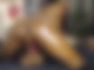 Queen-bree's Live Sex Cam Show