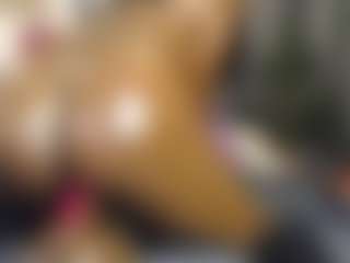 Queen-bree's Live Sex Cam Show