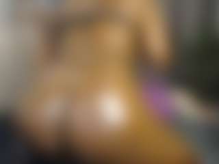 Queen-bree's Live Sex Cam Show