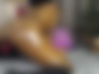 Queen-bree's Live Sex Cam Show